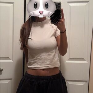 Yogalicious Cream Short Sleeve Top